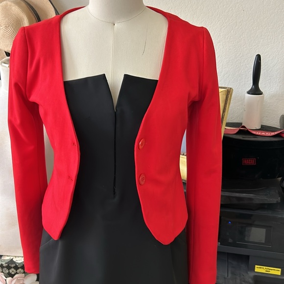 Love Moschino red cropped blazer - Picture 3 of 4